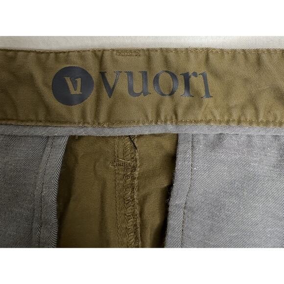 Men’s 36x30 Vuori Tan Chino Khaki Excellent Condition - Picture 2 of 9